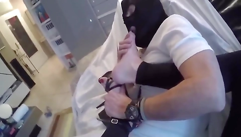 Amateur shemale gets fucked by her master and enjoys a great gangbang