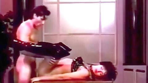 Teen aged girl gets penetrated on a tight old sex machine