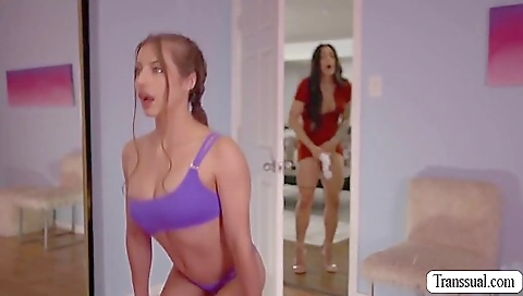 Tattooed brunette gets her pussy pounded in the kitchen