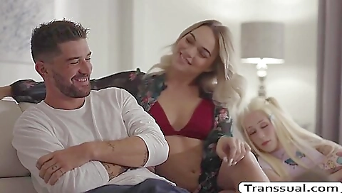 Blonde slut gets fucked hard and she gets deepthroat and handjob