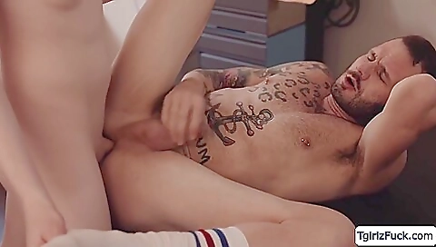 Feet fetish massage with a sexy brunette with a nice body